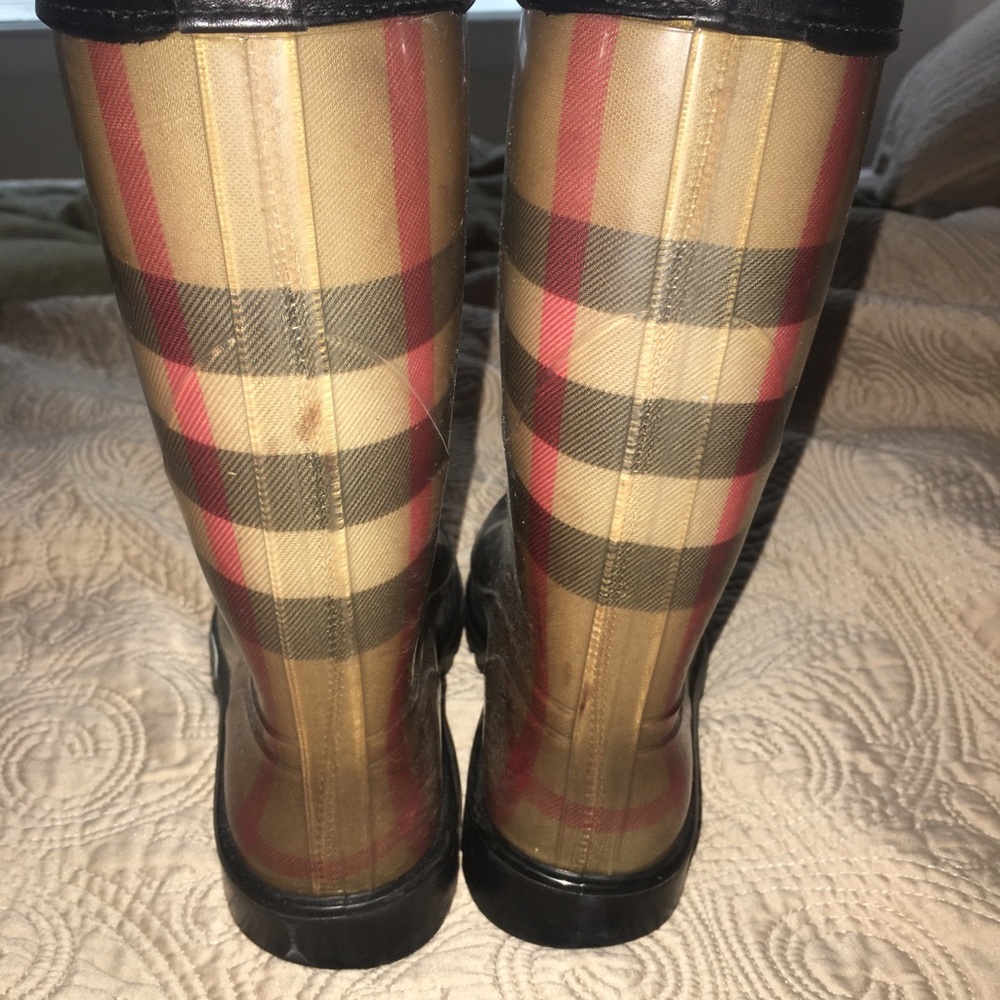 Burberry Rain Boots - Picture 2 of 4